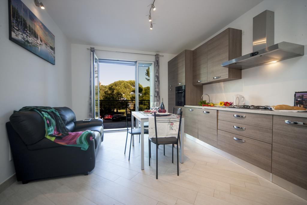 Appartamenti Residence Giardini Riccione Exterior photo